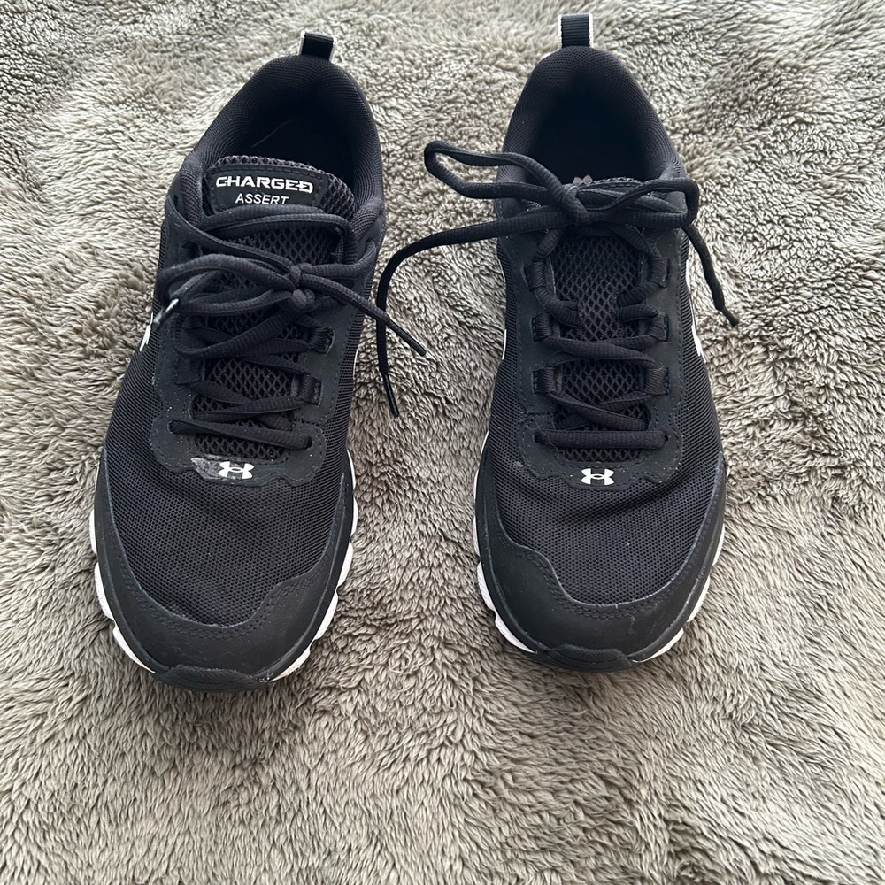 Under Armour Black Charged Assert Sneakers